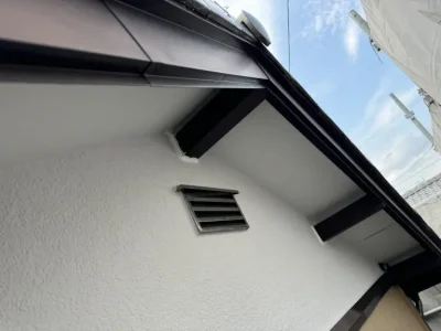 藤枝市S様_破風と鼻隠し板金施工後