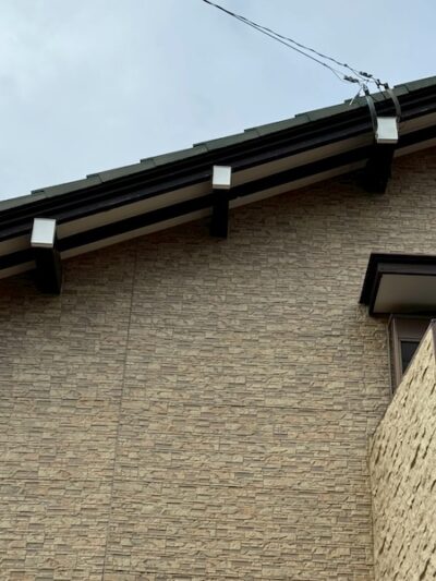 焼津市U様邸霧除外壁補修工事5