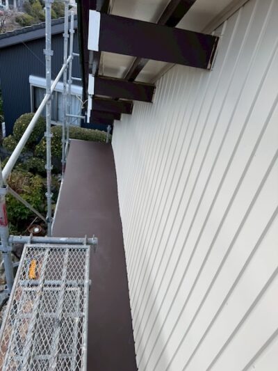 焼津市U様邸霧除外壁補修工事8