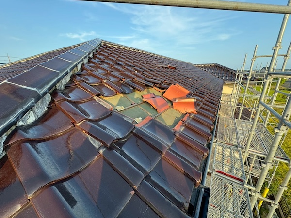台風強風被害_瓦①