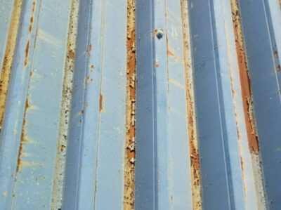 静岡県焼津市_金属屋根_サビ