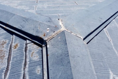 静岡県焼津市_屋根点検_コーキング劣化